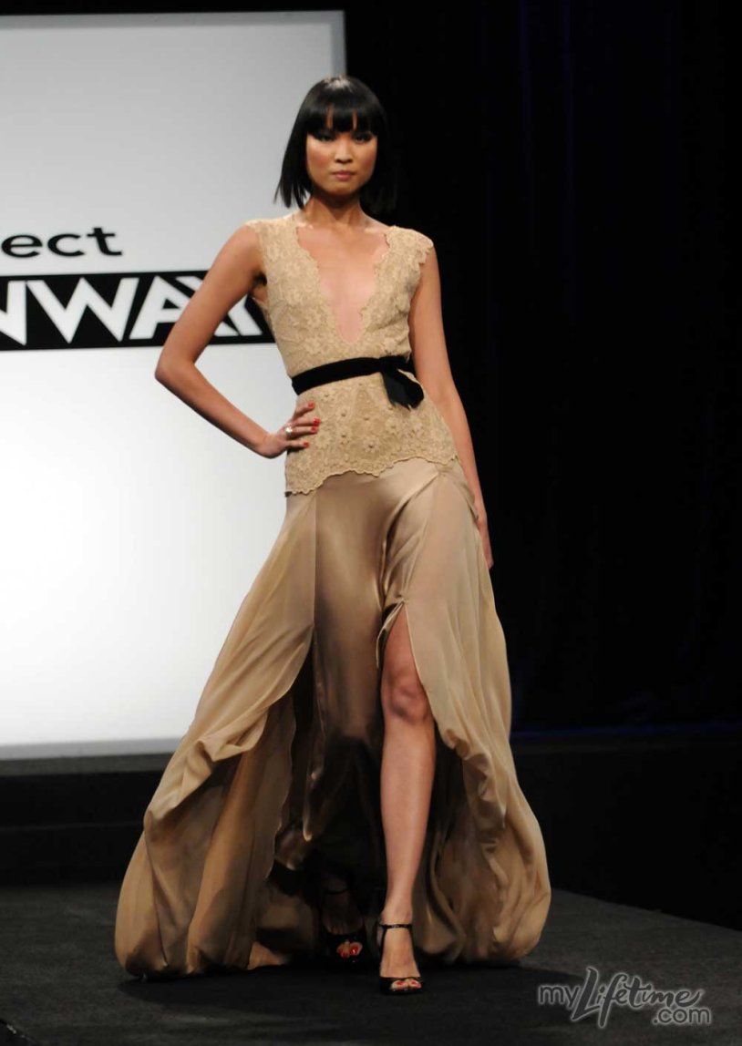 Isabeli of the Fountan breasts