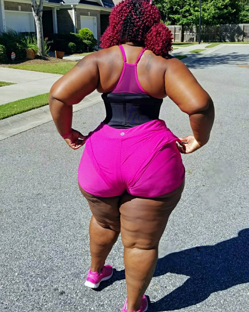 Type of figure pear naked