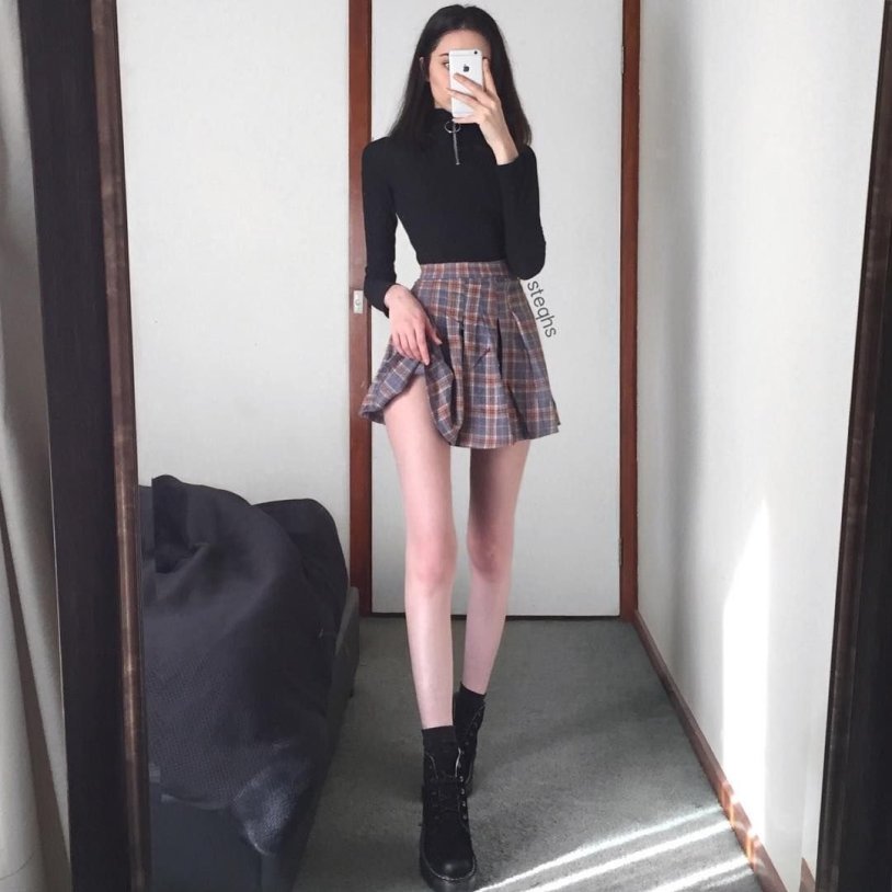 The thin legs of the Korean