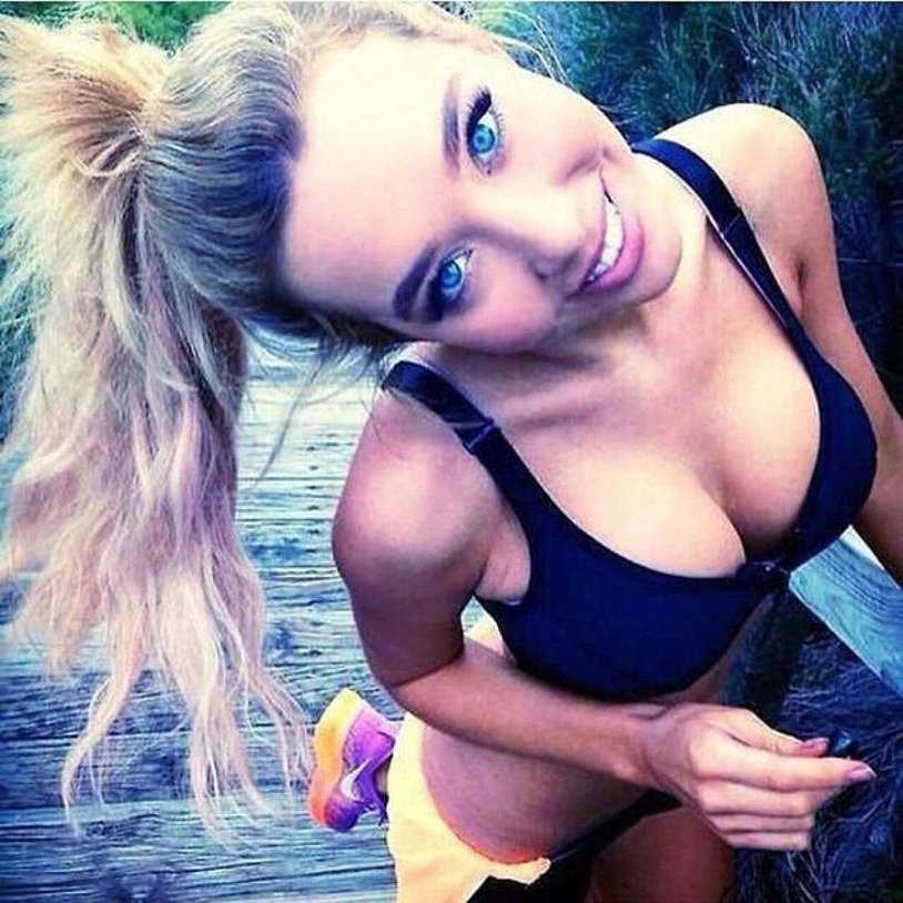 Girls with big breasts 21 years old