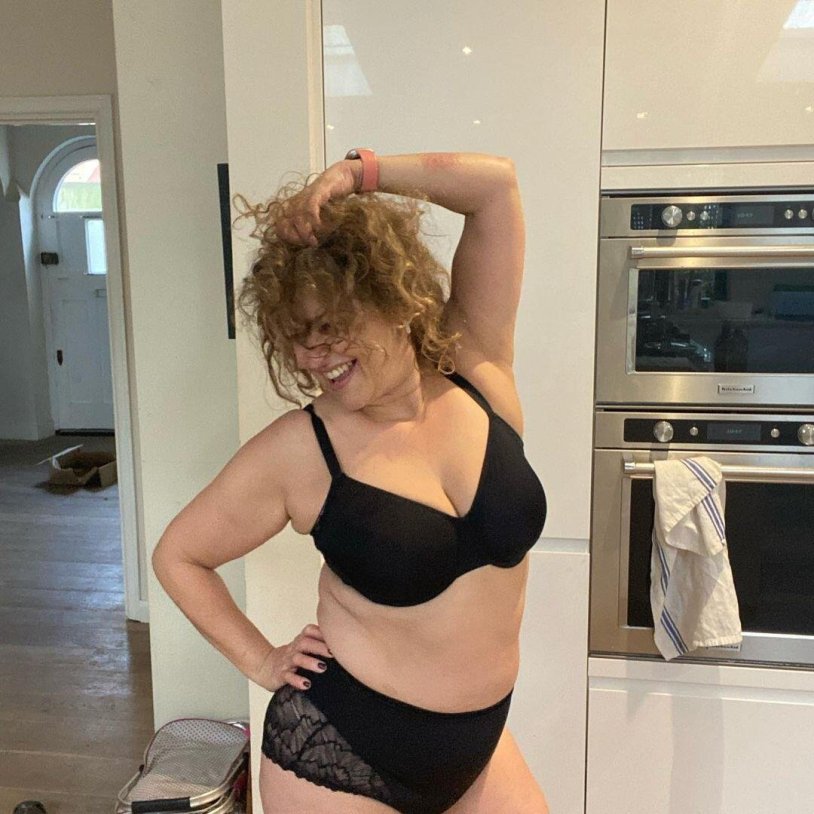 Nadia sawalha photo in underwear