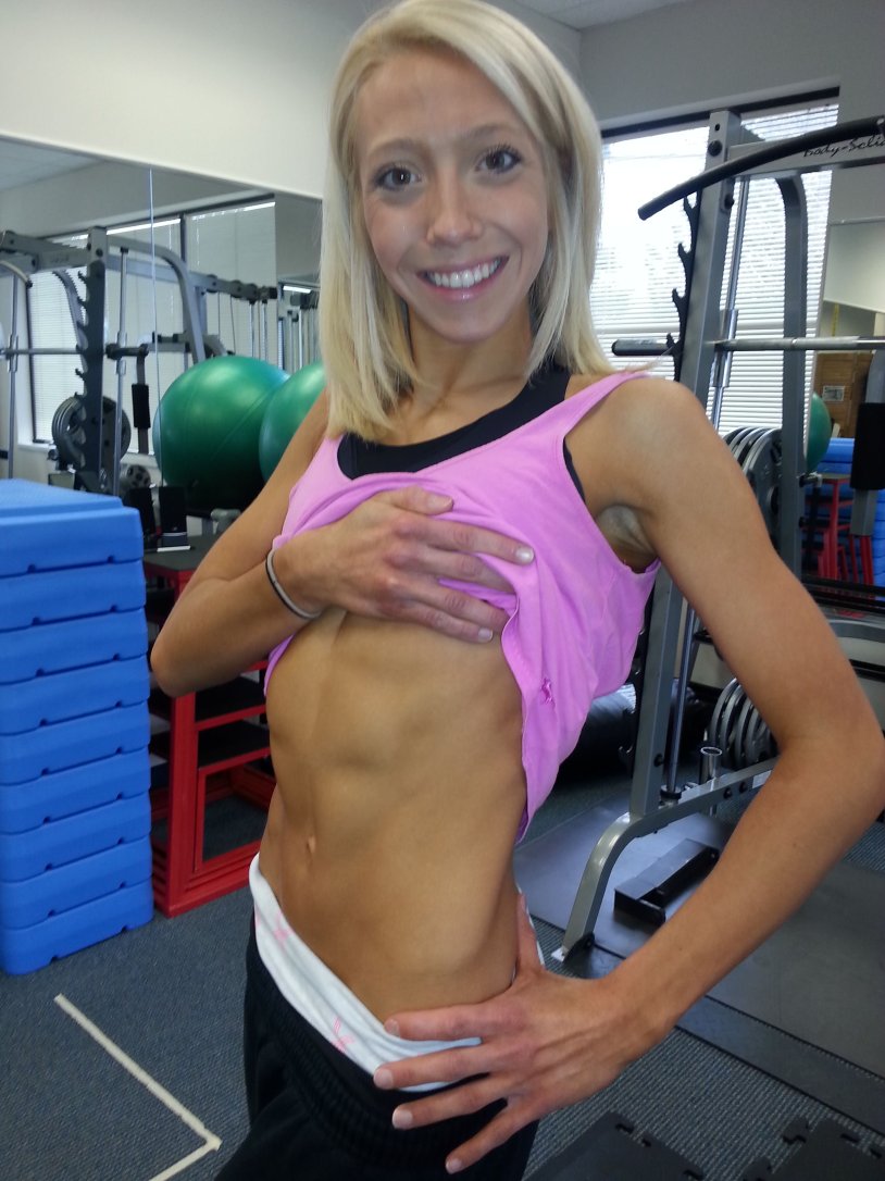SKINNY GYMNAST ABS