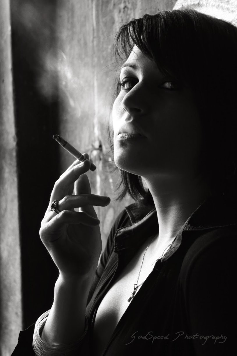 Beautiful naked smokers