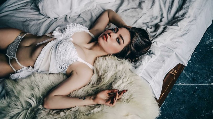 Kristina Yakimova Lingerie