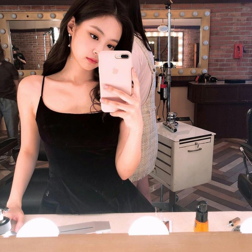 Kim Jenny 2020 Selfies