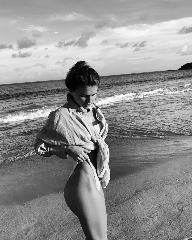 Anastasia Mironova @mironovanastasiia