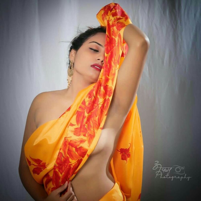 Khushi mukherjee