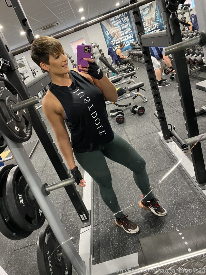 Chelsea French in Mini Yubki