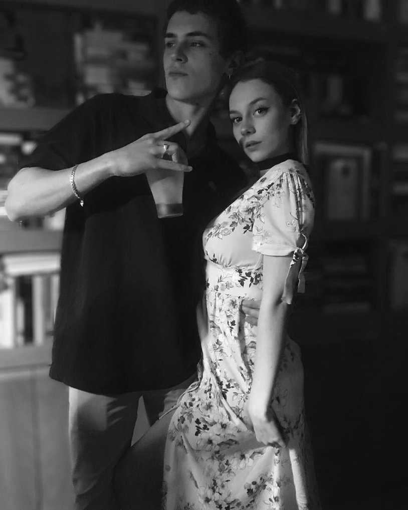 Aron and Esther Elite