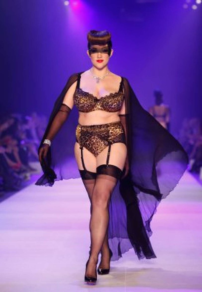 Dita von Teese von follies