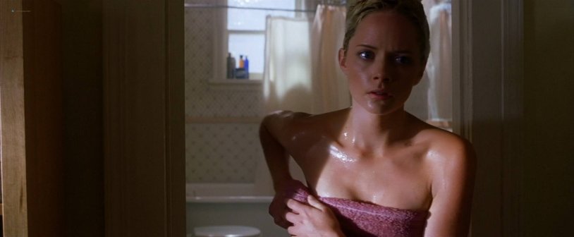 Kathleen Robertson Tits