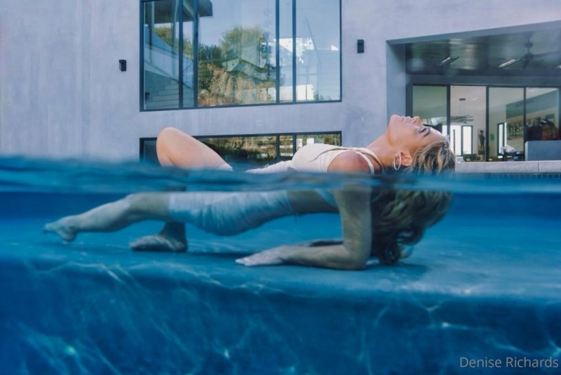 Denise Richards photo 2022