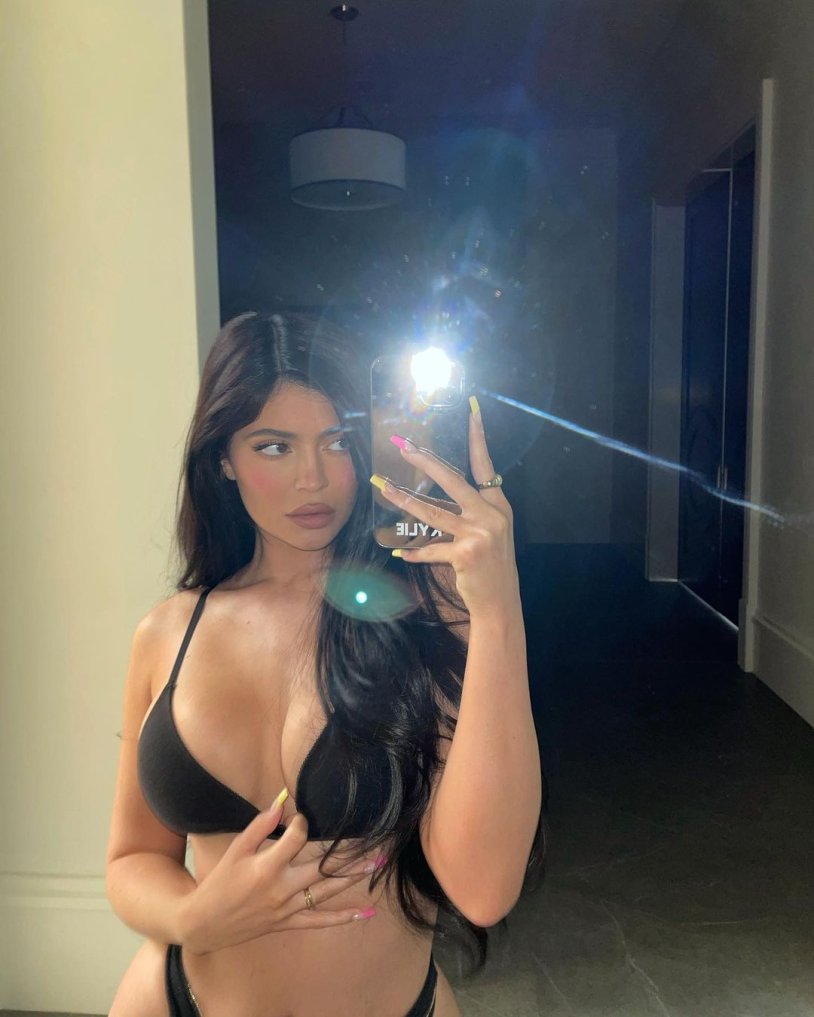 Kylie Jenner chest 2021
