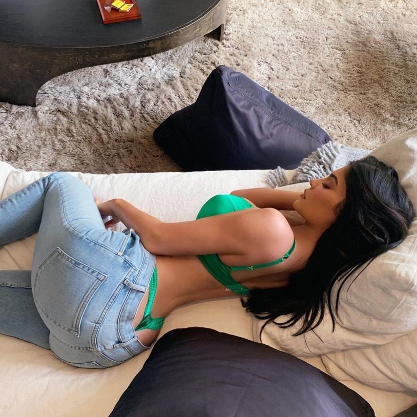 Kylie Jenner 18