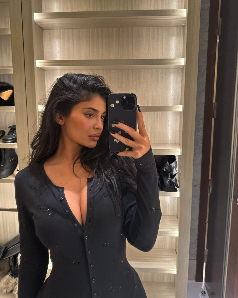 Kylie Jenner Selfie