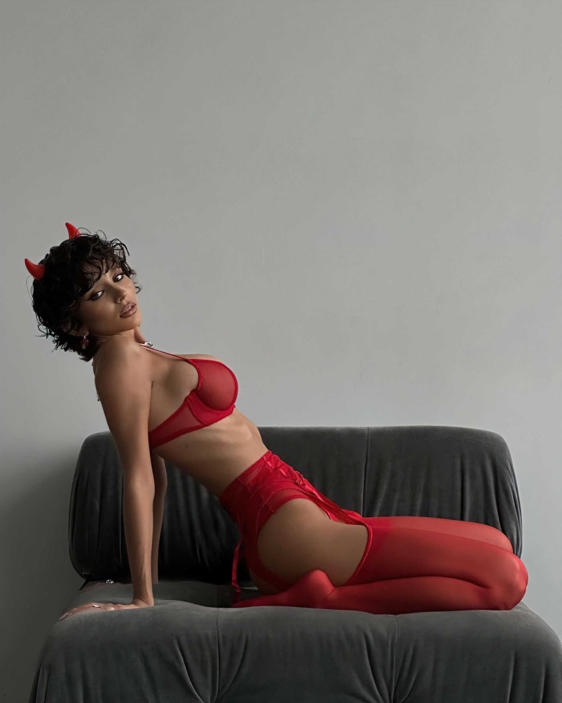 Erotica in stockings