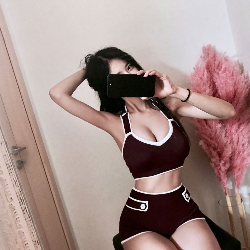 Korean in the underwear of selfie