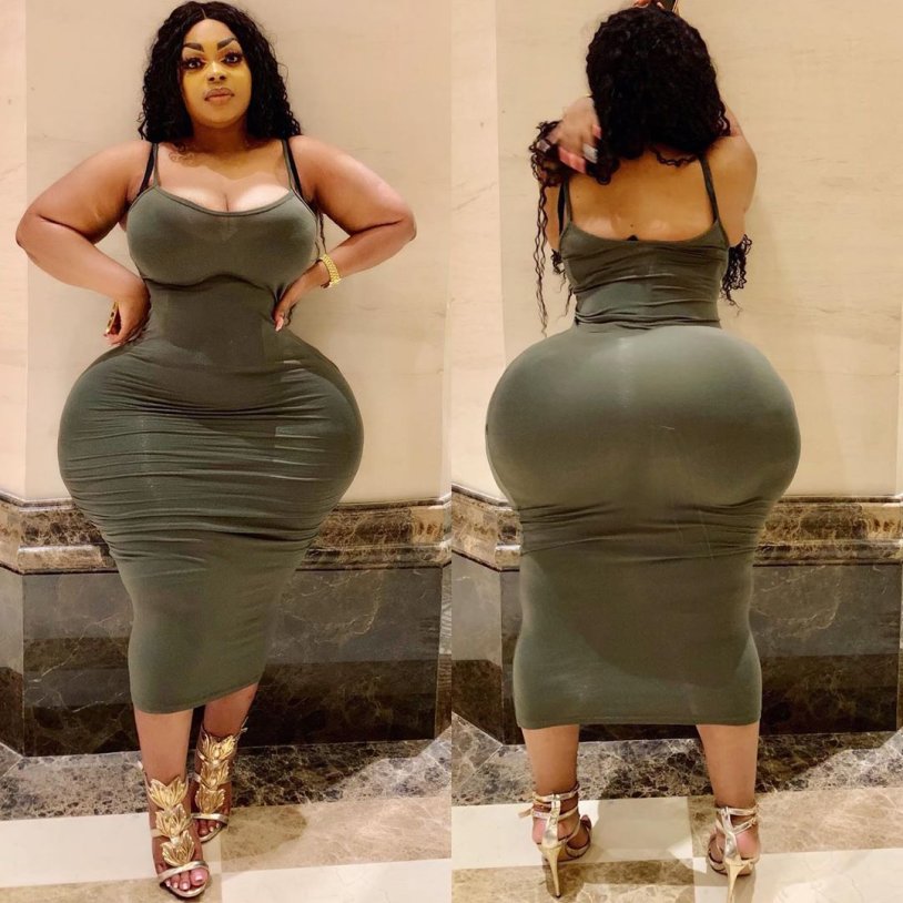 Huge hips and big breasts