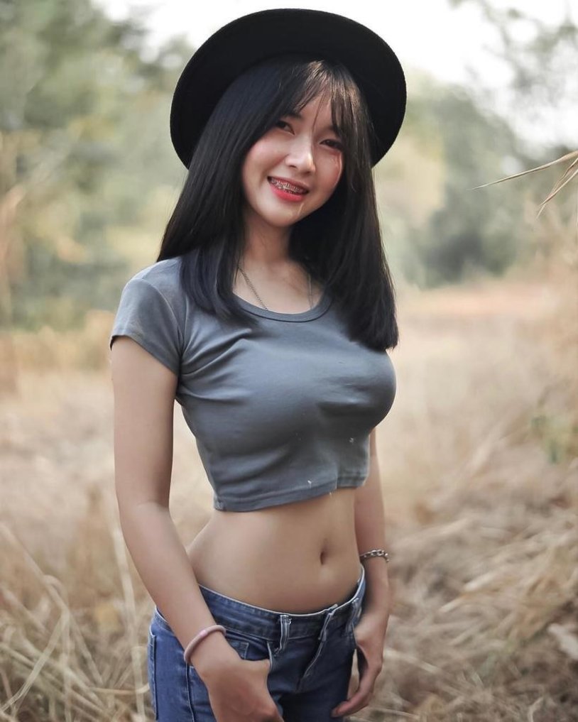 Stunning Thaiks Sexy
