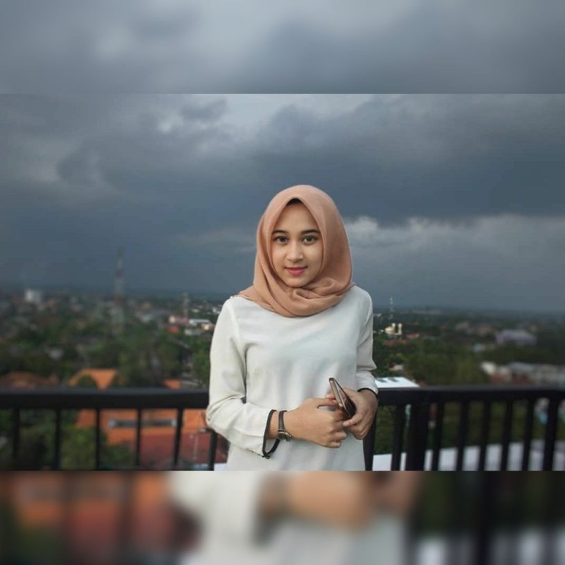 Smiling hijabgirl foto