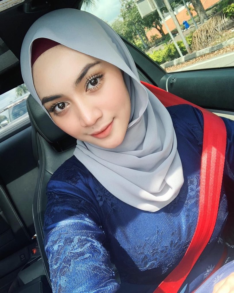 Malaysian Hijab Girl