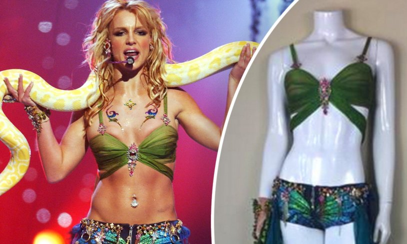 Britney Spears IM SLAVE 4