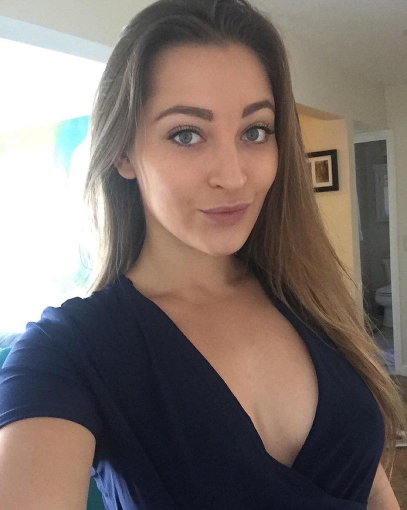 Dani Daniels 2018 Selfie
