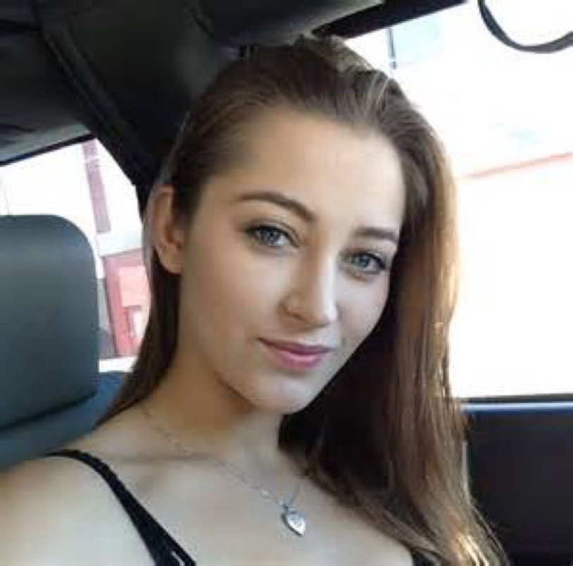 Dani Daniels Makeing
