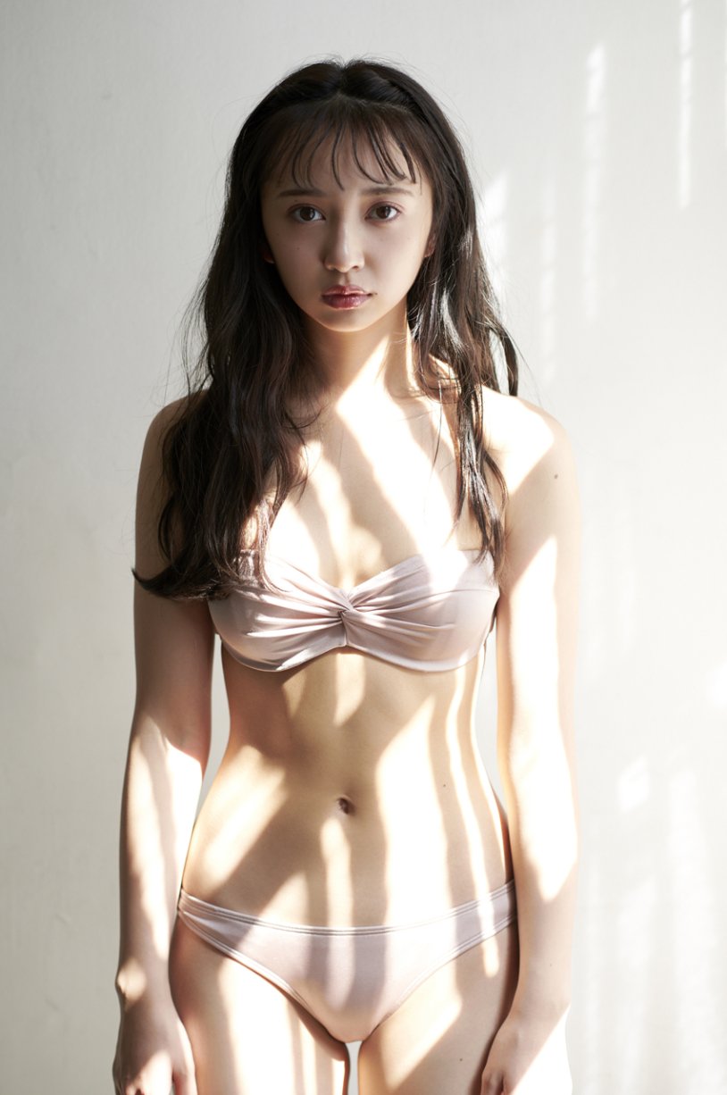Komiya Arisa Hot