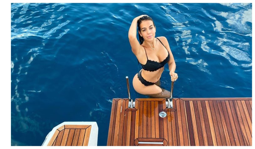 Georgina Rodriguez is hot