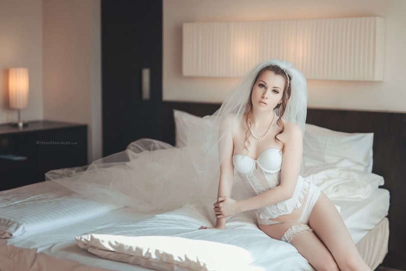 The bride on the bed