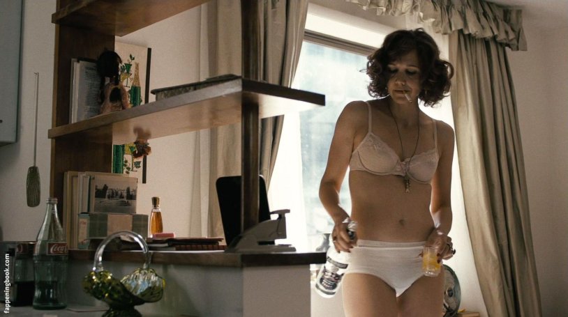 Maggie Jillenhae in Lower Lingerie