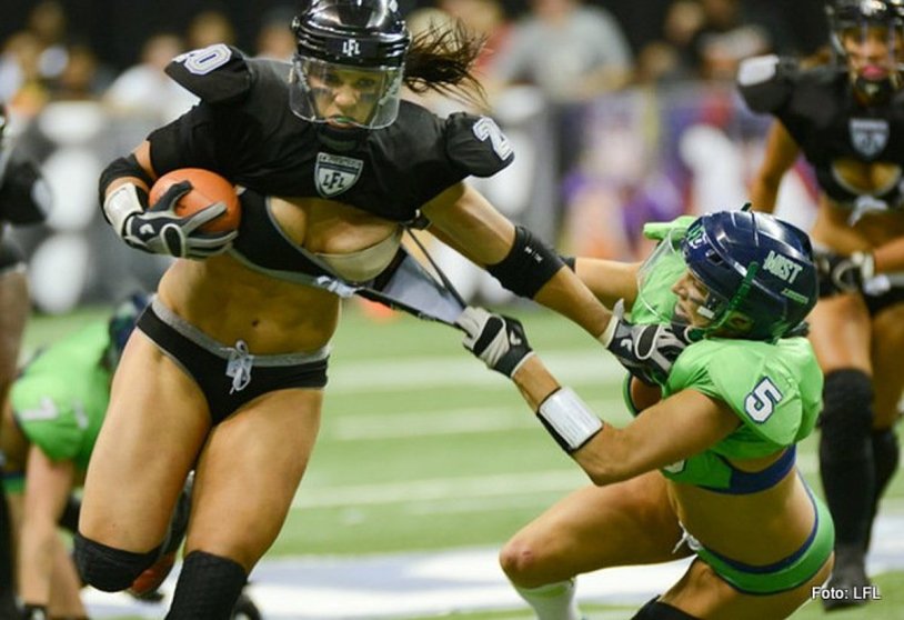 Series female American football