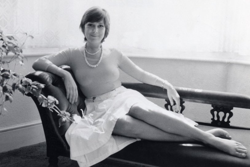 Linda Bellingham in Youth