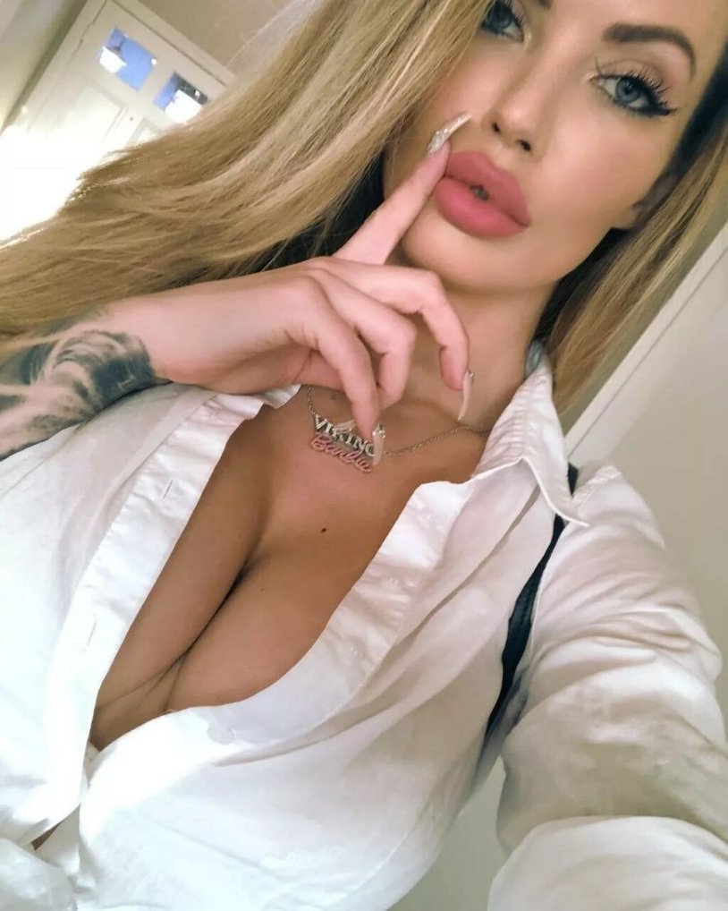 Kayleigh swenson viking barbie