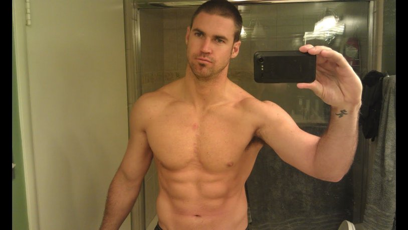 Sophie Greguar-Trudo is naked