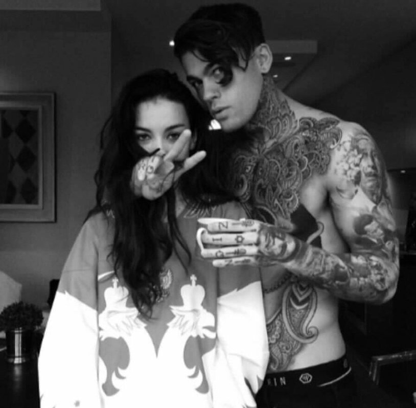 Stephen James with a girl