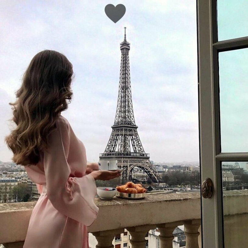Beautiful girl in Paris