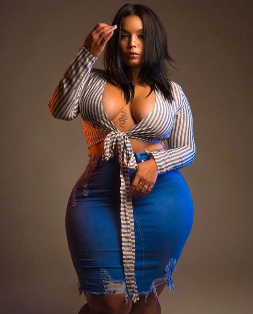 Brista Myles in linen