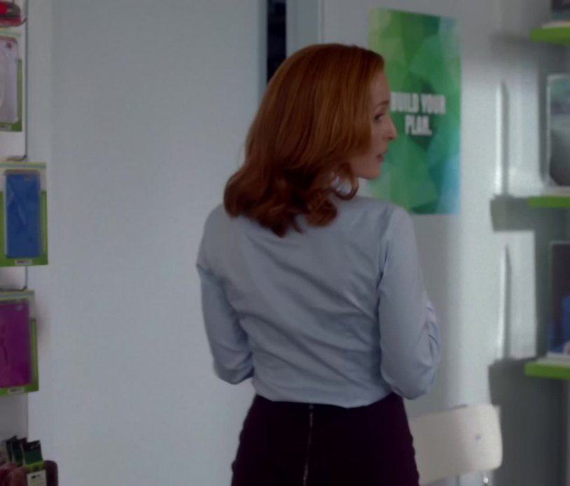 Gillian Anderson Secret Materials breasts