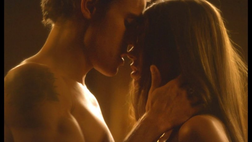 Vampire's diaries Stefan and Elena slept