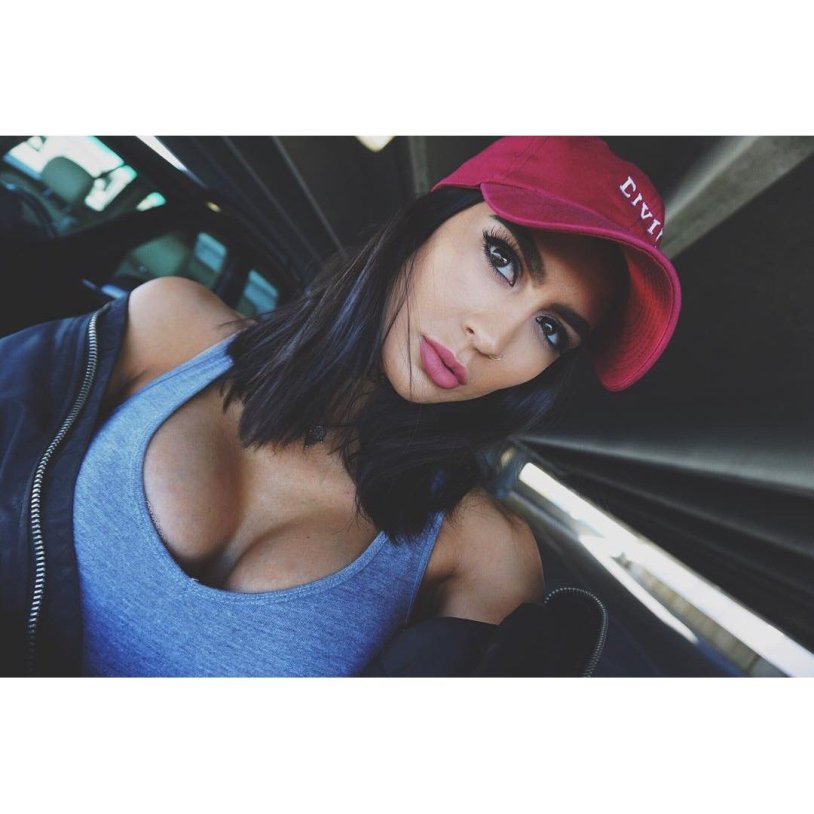 Hope Isabelle Howard Hot