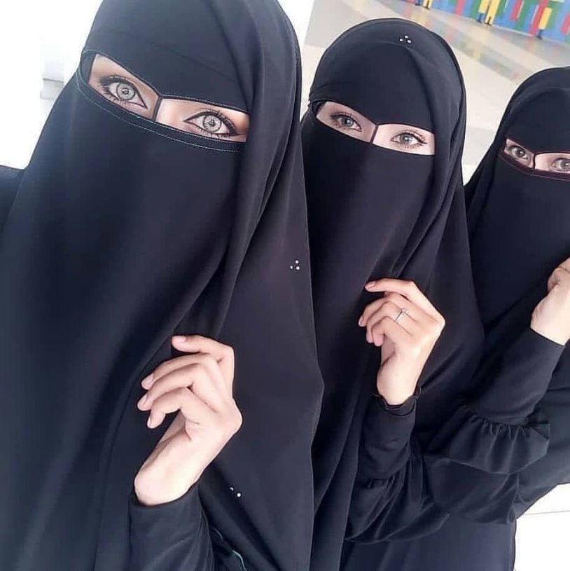 Girls Saudi Arabia Nikab