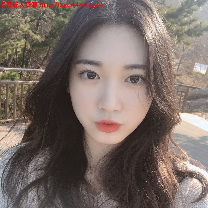 Chinese 露脸 leakage