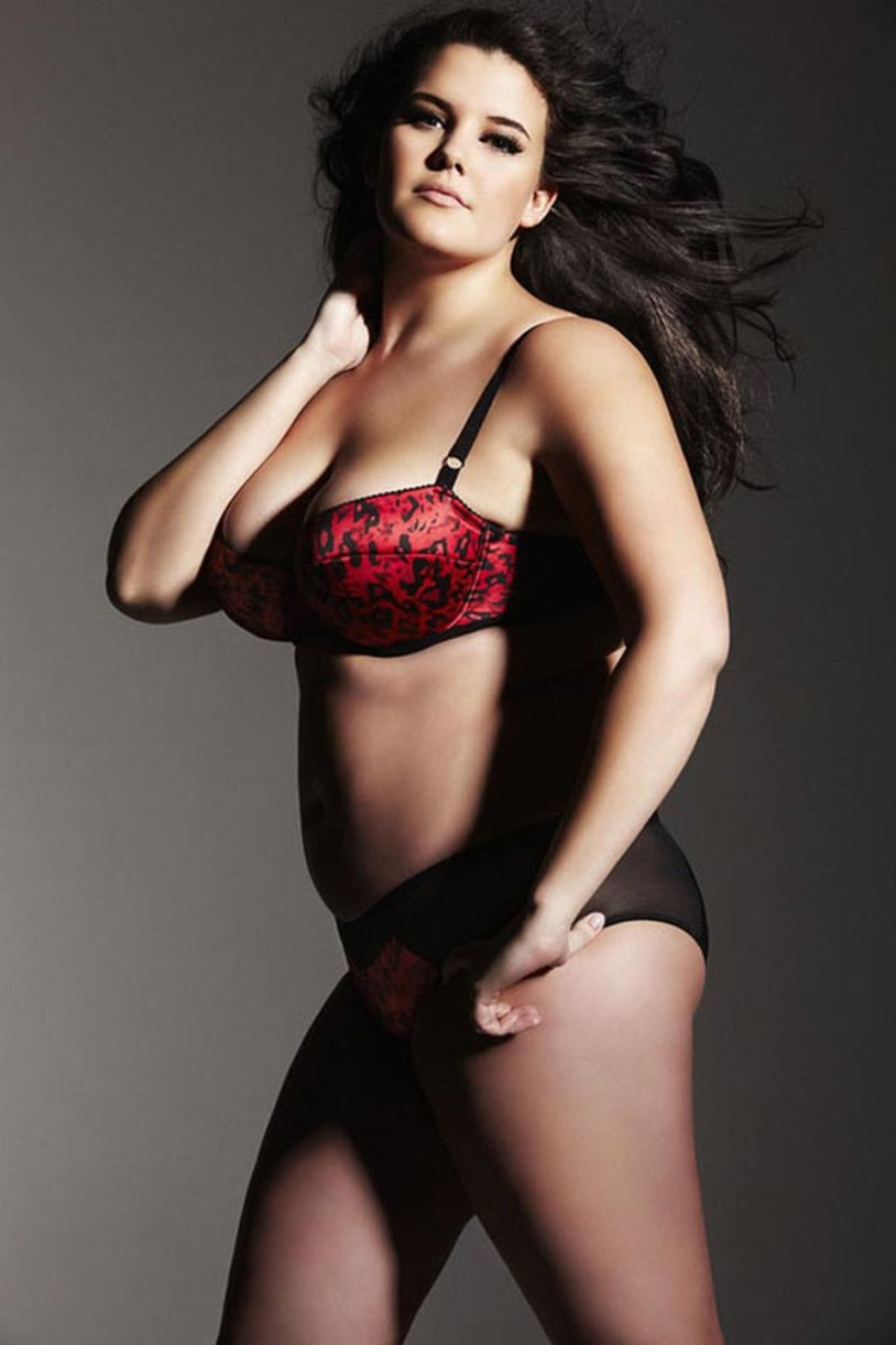 Plus saz model Kate Dillon