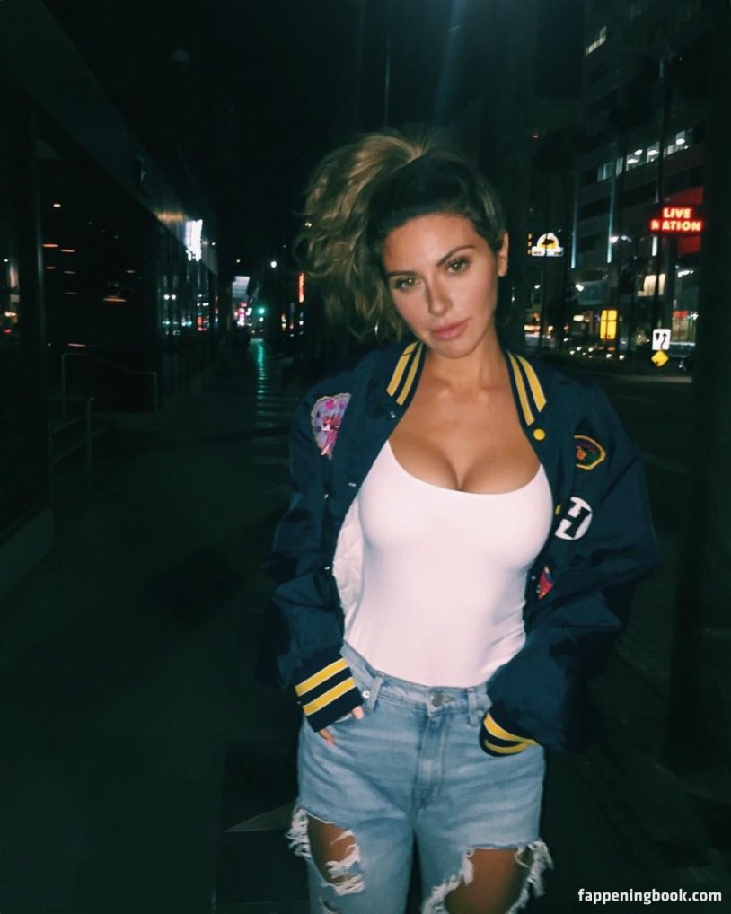 Ashley Schultz chest