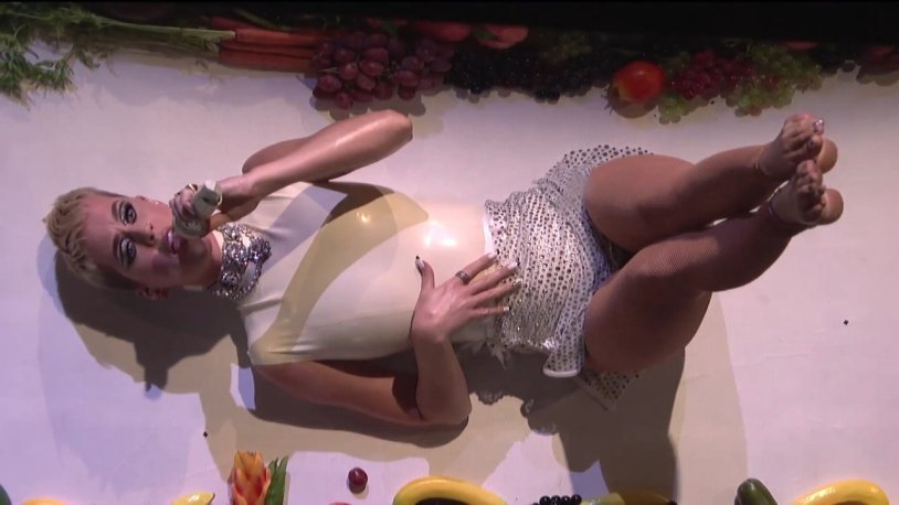 Katy Perry Bon Appetite