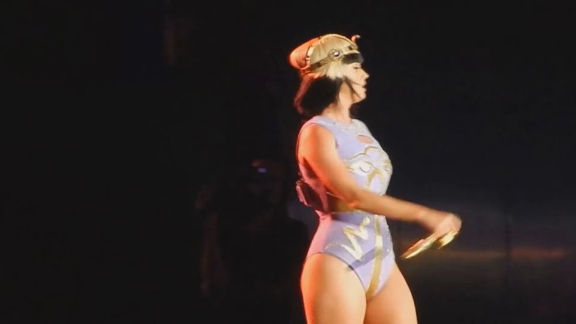 Katy Perry Pregnant Naked