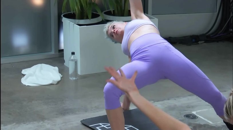 Katy Perry Yoga