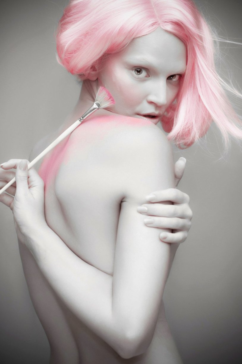 Webcam model with pink hair